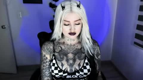 Snapshot of anai_gomez chatting on June 18, 2026, 4:55 pm Callme Mistress Ani online show from June 18, 2026, 4:55 pm