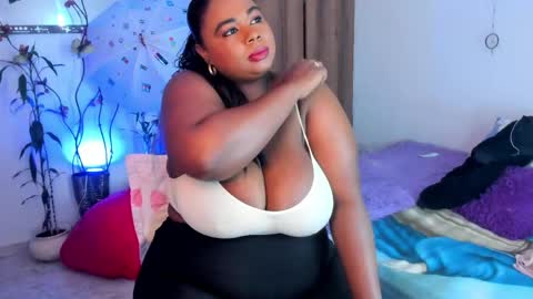 Snapshot of anai_valentinex chatting on April 19, 2026, 9:17 pm anai_valentinex online show from April 19, 2026, 9:17 pm