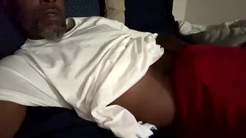 Luv online show from November 1, 2025, 6:26 am