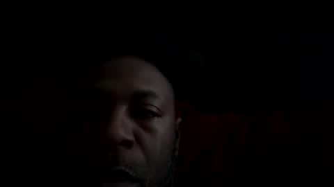 Luv online show from April 12, 2026, 2:11 pm