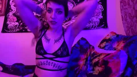 AnaLove online show from January 6, 2026, 9:13 am