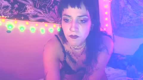 Snapshot of analove_666 chatting on May 21, 2026, 8:43 am AnaLove online show from May 21, 2026, 8:43 am