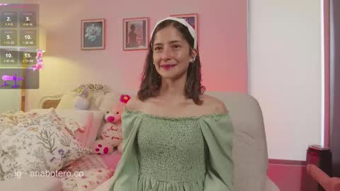 Snapshot of anam8 chatting on October 1, 2025, 7:42 pm Ana Mara Botero online show from October 1, 2025, 7:42 pm