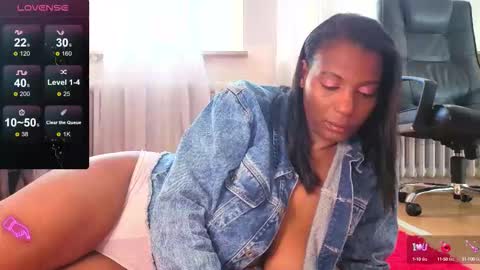 Snapshot of anamaar chatting on September 16, 2025, 7:09 am Ana online show from September 16, 2025, 7:09 am