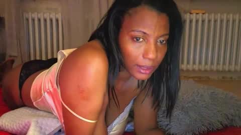 Snapshot of anamaar chatting on October 3, 2025, 9:12 pm Ana online show from October 3, 2025, 9:12 pm