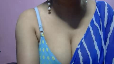 Snapshot of anamika794088 chatting on October 12, 2025, 10:25 am anamika794088 online show from October 12, 2025, 10:25 am