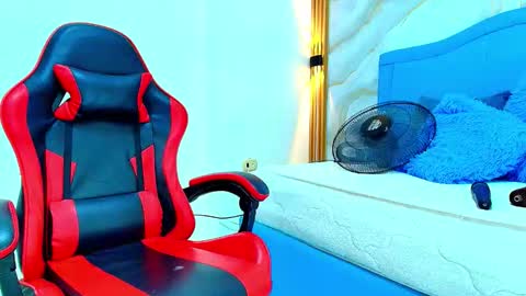 Snapshot of anapau_cooper chatting on February 19, 2026, 6:42 am A N A P A U L A online show from February 19, 2026, 6:42 am