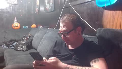 Snapshot of anarchistofnihil chatting on February 15, 2026, 1:41 pm anarchistofnihil online show from February 15, 2026, 1:41 pm