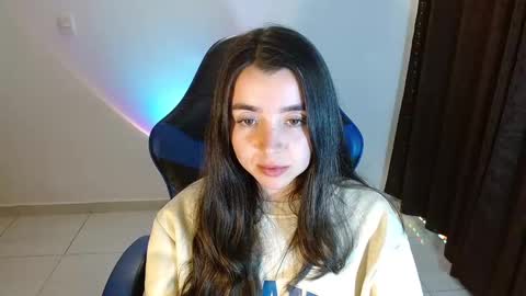 Snapshot of anarosse__ chatting on December 28, 2024, 3:26 am ana 3 online show from December 28, 2024, 3:26 am