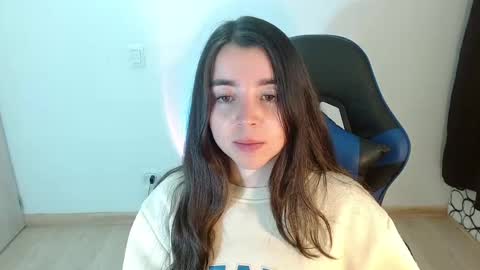 Snapshot of anarosse__ chatting on January 26, 2025, 5:56 am ana 3 online show from January 26, 2025, 5:56 am