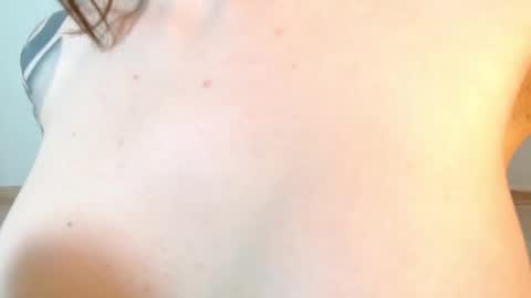 Snapshot of anarosse__ chatting on March 1, 2025, 1:51 pm ana 3 online show from March 1, 2025, 1:51 pm