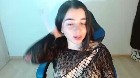 Snapshot of anarosse__ chatting on March 10, 2025, 10:45 pm ana 3 online show from March 10, 2025, 10:45 pm