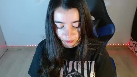 Snapshot of anarosse__ chatting on September 10, 2025, 1:49 am ana 3 online show from September 10, 2025, 1:49 am