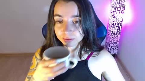 Snapshot of anarosse__ chatting on October 15, 2025, 2:55 am ana 3 online show from October 15, 2025, 2:55 am