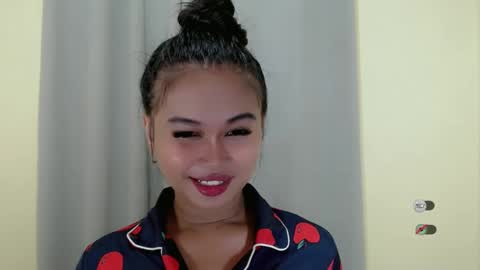 Snapshot of anaruru_ chatting on January 24, 2025, 6:46 pm ANA online show from January 24, 2025, 6:46 pm