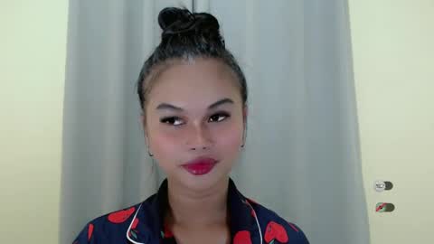 Snapshot of anaruru_ chatting on January 26, 2025, 4:09 pm ANA online show from January 26, 2025, 4:09 pm