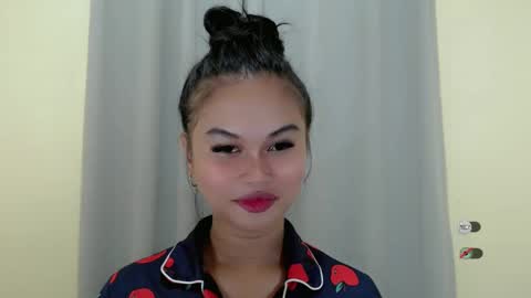 Snapshot of anaruru_ chatting on January 26, 2025, 7:09 pm ANA online show from January 26, 2025, 7:09 pm