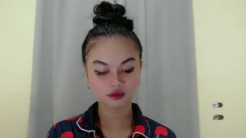 Snapshot of anaruru_ chatting on January 31, 2025, 8:43 am ANA online show from January 31, 2025, 8:43 am