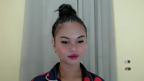 Snapshot of anaruru_ chatting on February 16, 2025, 7:49 pm ANA online show from February 16, 2025, 7:49 pm