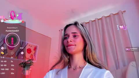 Ana online show from March 6, 2025, 7:32 pm