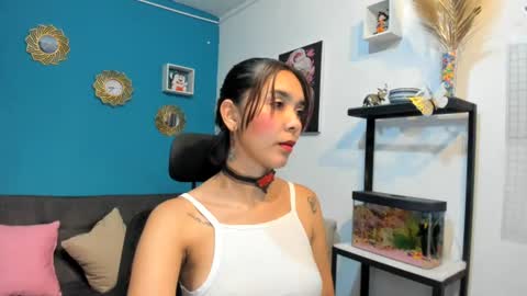 Snapshot of anastasia_tuya chatting on July 29, 2026, 1:37 am anastasia online show from July 29, 2026, 1:37 am