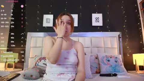Snapshot of anastasia_windel chatting on September 14, 2025, 8:13 am Anastasia online show from September 14, 2025, 8:13 am