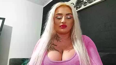 AnastasiaAmore online show from December 18, 2025, 11:11 pm