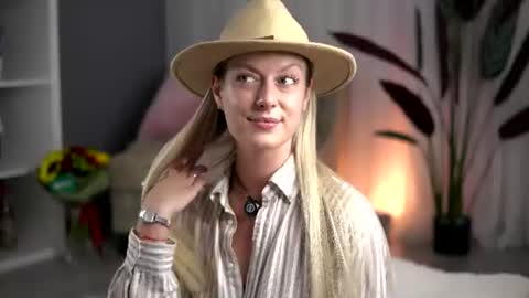 Snapshot of anastasiamills chatting on July 16, 2026, 9:21 pm AnastasiaMills online show from July 16, 2026, 9:21 pm