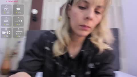 anastasia online show from February 3, 2026, 11:48 am