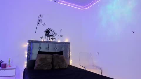 anastasia online show from February 26, 2025, 3:21 am