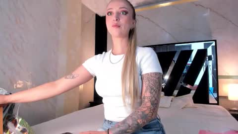 Anastasia online show from March 21, 2026, 12:43 pm