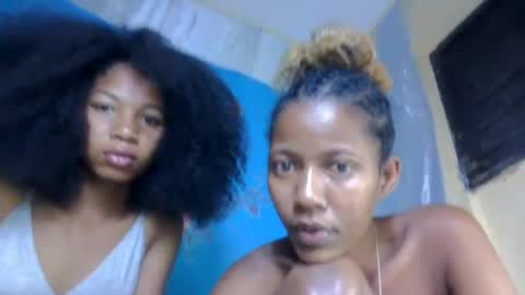 Snapshot of anathaliiie chatting on July 25, 2026, 7:11 pm anathaliiie online show from July 25, 2026, 7:11 pm