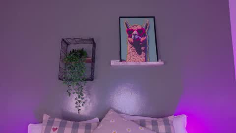 Snapshot of anavicc__ chatting on October 22, 2025, 10:15 am Kendra online show from October 22, 2025, 10:15 am