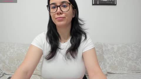 Snapshot of anayscaandy chatting on May 23, 2026, 4:07 am Andreea online show from May 23, 2026, 4:07 am