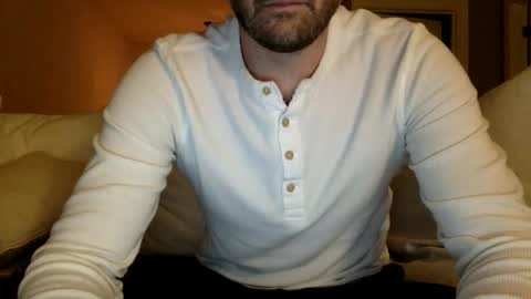 Andees222 online show from November 10, 2025, 2:32 am