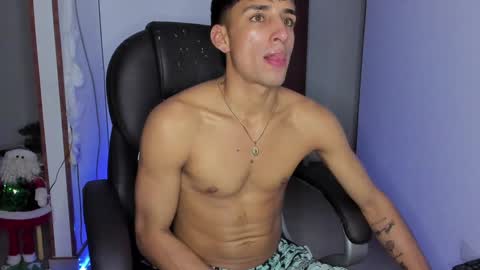 Ander Arias online show from December 11, 2024, 11:21 pm