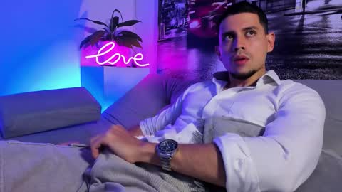 Snapshot of ander_perez chatting on February 24, 2026, 3:32 pm ANDER online show from February 24, 2026, 3:32 pm