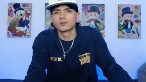 Snapshot of andersonz98 chatting on February 16, 2025, 3:04 am andersonZ98 online show from February 16, 2025, 3:04 am