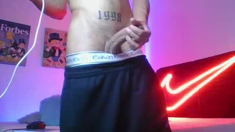 Snapshot of andersonz98 chatting on October 3, 2025, 1:24 am andersonZ98 online show from October 3, 2025, 1:24 am