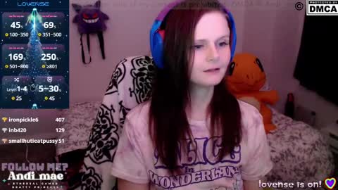 Snapshot of andi_mae chatting on December 24, 2024, 9:39 am Andi online show from December 24, 2024, 9:39 am
