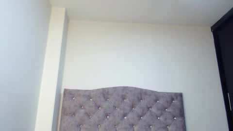 Andras online show from September 10, 2025, 2:33 am