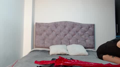 Andras online show from September 13, 2025, 8:08 pm