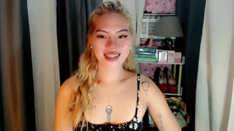 andrea06121998 online show from June 22, 2026, 6:05 pm
