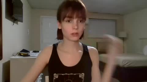 andrea online show from March 5, 2025, 4:13 am