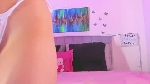 Snapshot of andrea_flow chatting on December 23, 2024, 2:50 pm Andrea online show from December 23, 2024, 2:50 pm