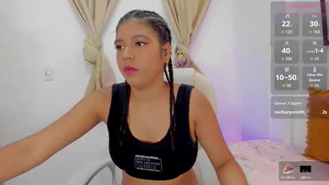 Snapshot of andrea_sancheez chatting on November 1, 2025, 6:21 pm Andrea online show from November 1, 2025, 6:21 pm