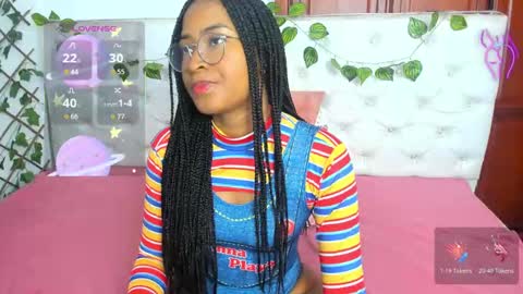 Snapshot of andrea_williams24 chatting on October 31, 2025, 12:17 pm Naomi Andrea Daviss online show from October 31, 2025, 12:17 pm