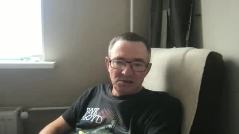 Snapshot of andreass60 chatting on September 22, 2025, 8:27 am andreass60 online show from September 22, 2025, 8:27 am