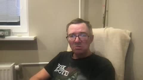 Snapshot of andreass60 chatting on October 20, 2025, 4:46 am andreass60 online show from October 20, 2025, 4:46 am