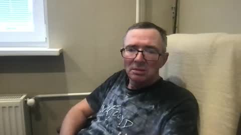 Snapshot of andreass60 chatting on November 3, 2025, 12:06 pm andreass60 online show from November 3, 2025, 12:06 pm